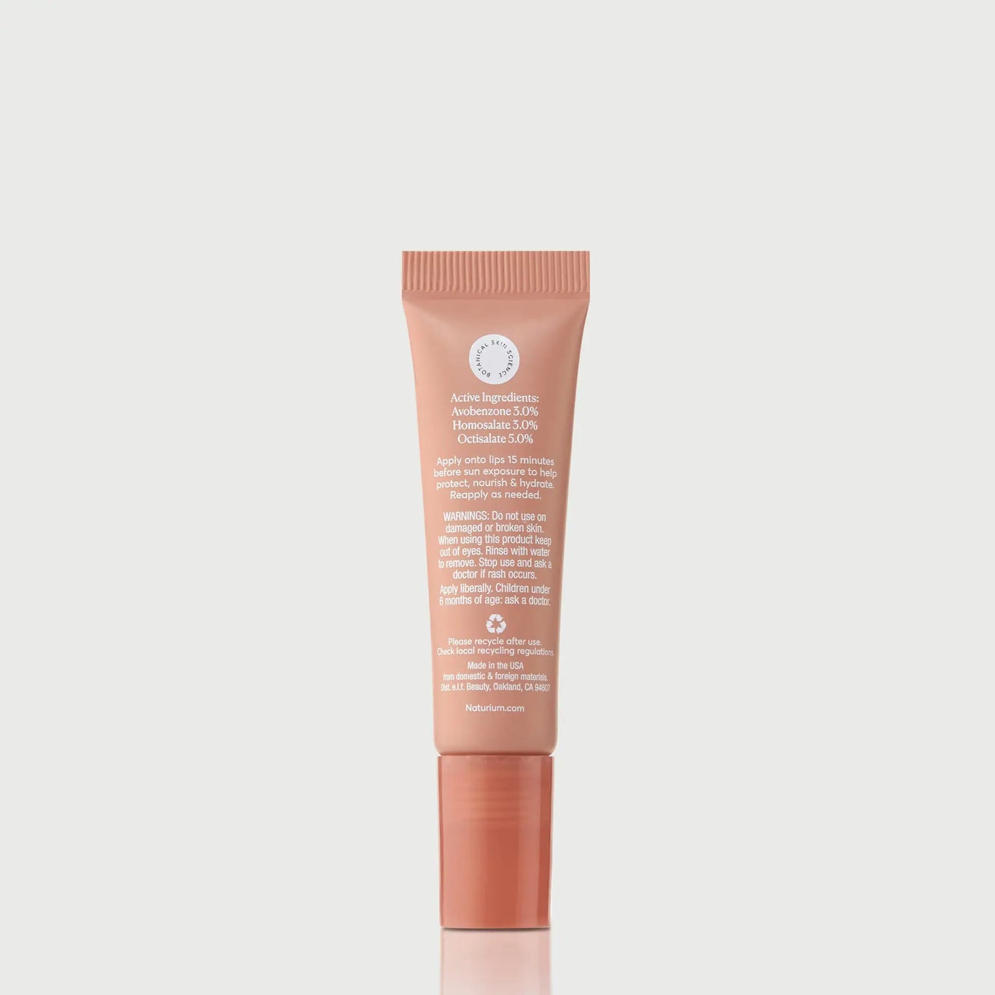 phyto-glow-lip-balm-spf-45-getaway-d6 NATR-10126_PhytoGlow_SPF_Getaway_primary_capon_back_bonebkgd_1.webp