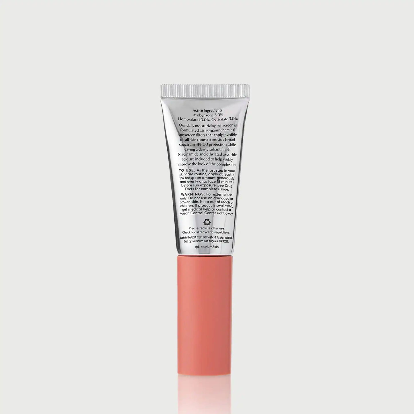 dew-glow-moisturizer-spf-50-travel-size-f9 NATR-10157_Dew-Glow-Moisturizer-SPF-50-Mini_back_capon_bonebkgd_d7cb9bbb-e294-42e2-8d5a-28c73c09b5b5.webp